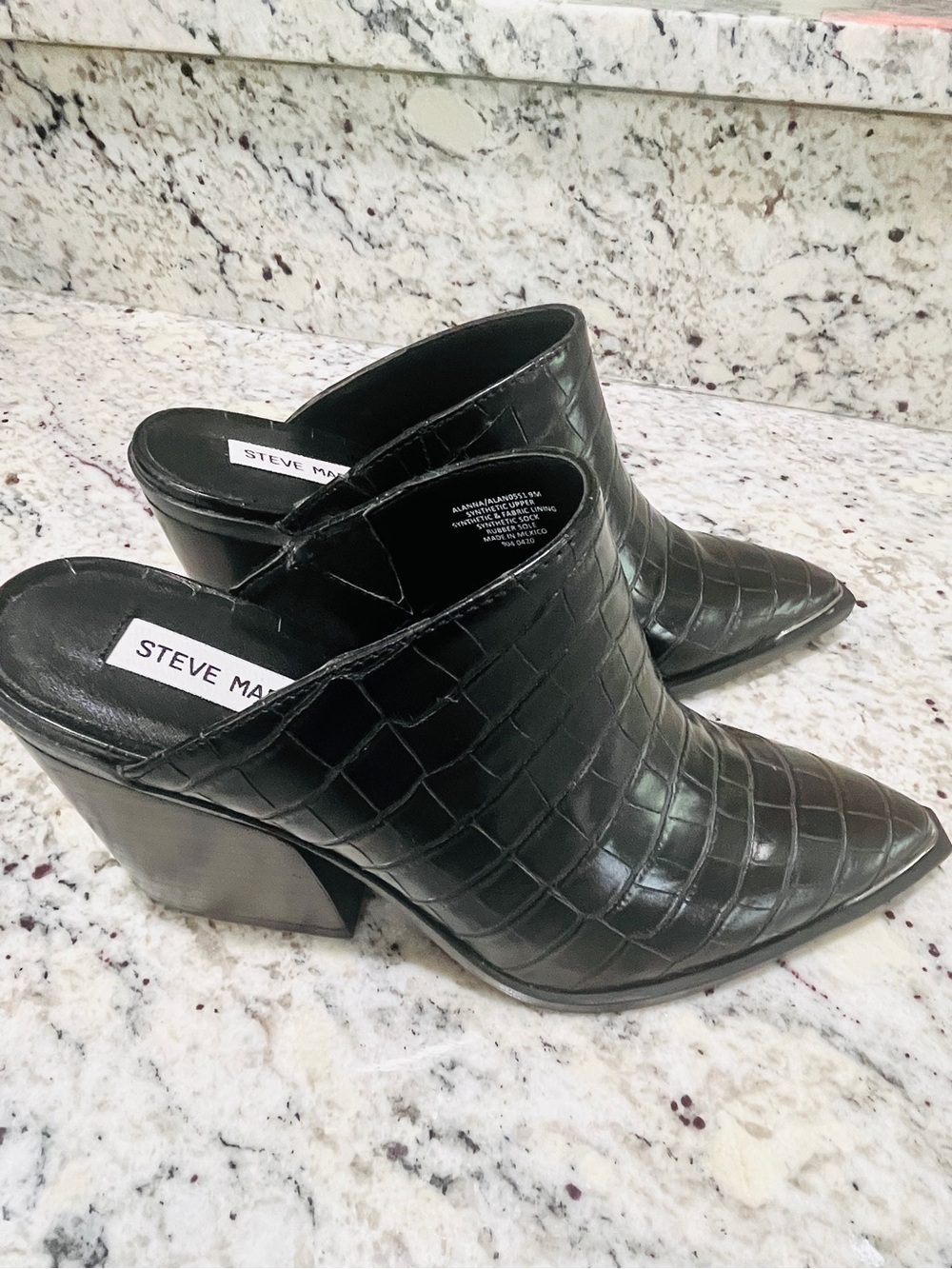 Steve Madden Black Croc Embossed Pointed Toe Heeled Mules - Picture 2 of 6